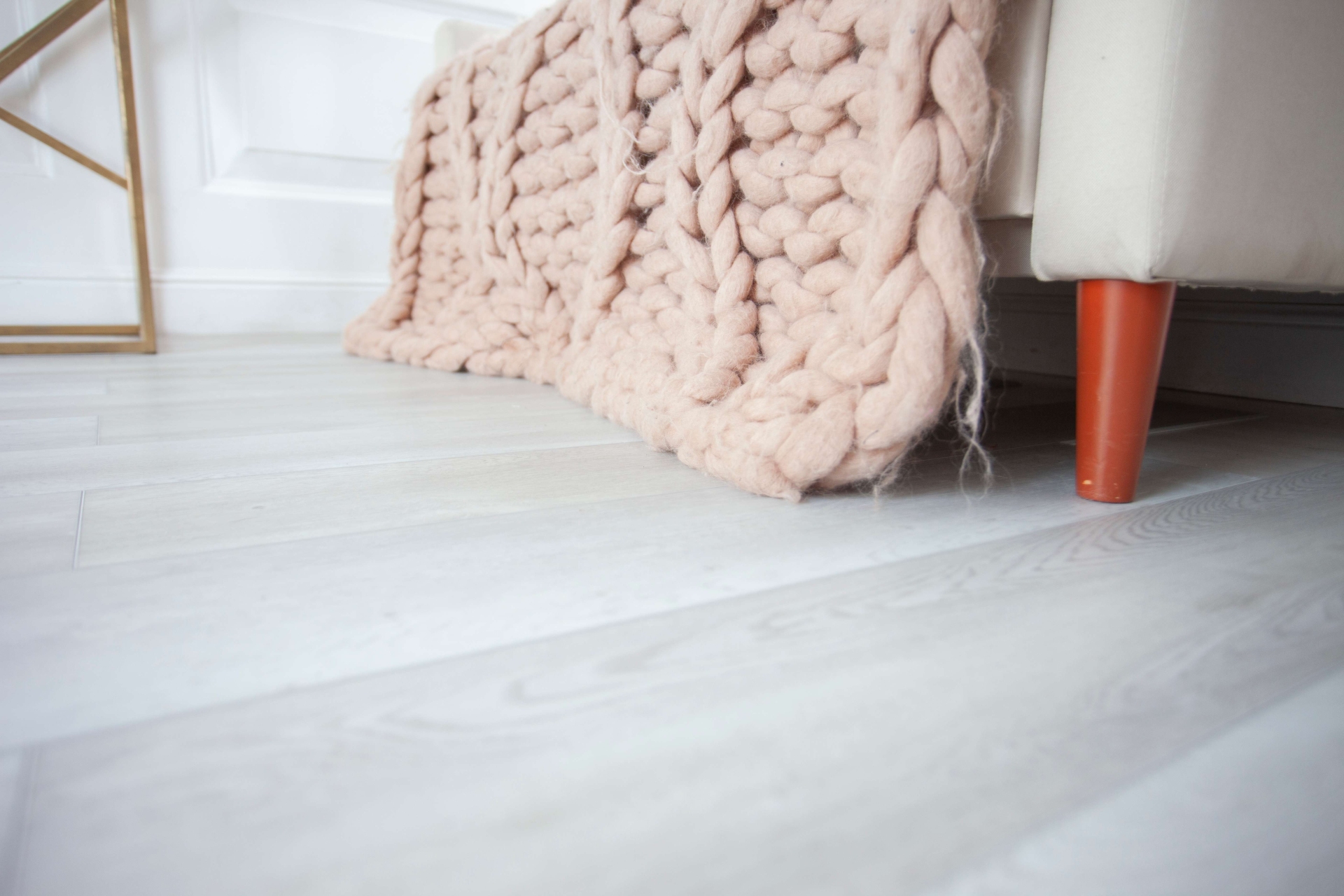 SPC ламинат «Damy Floor» Дуб Зимний (1220*180*4 мм) — купить в Нефтекамске