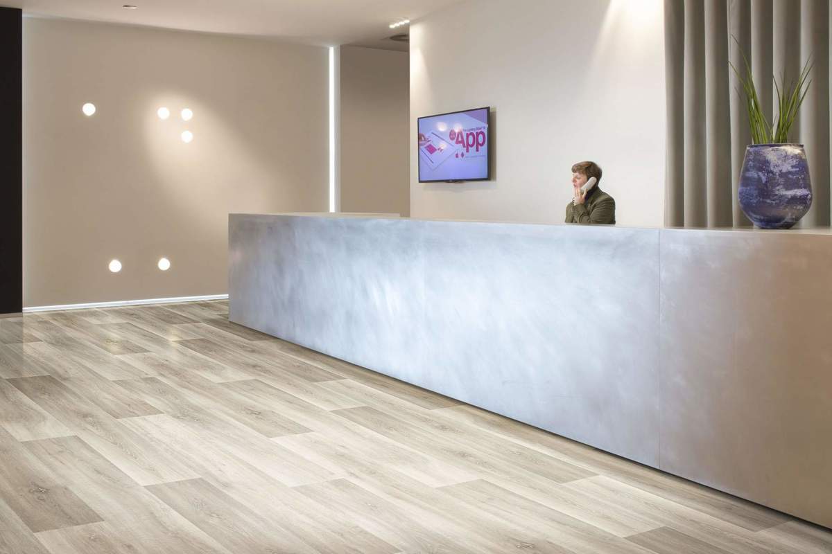 Замковая ПВХ плитка "Berry Alloc" Pureclick 55 LIME OAK 139S (204*1326*5 мм) — купить в Нефтекамске