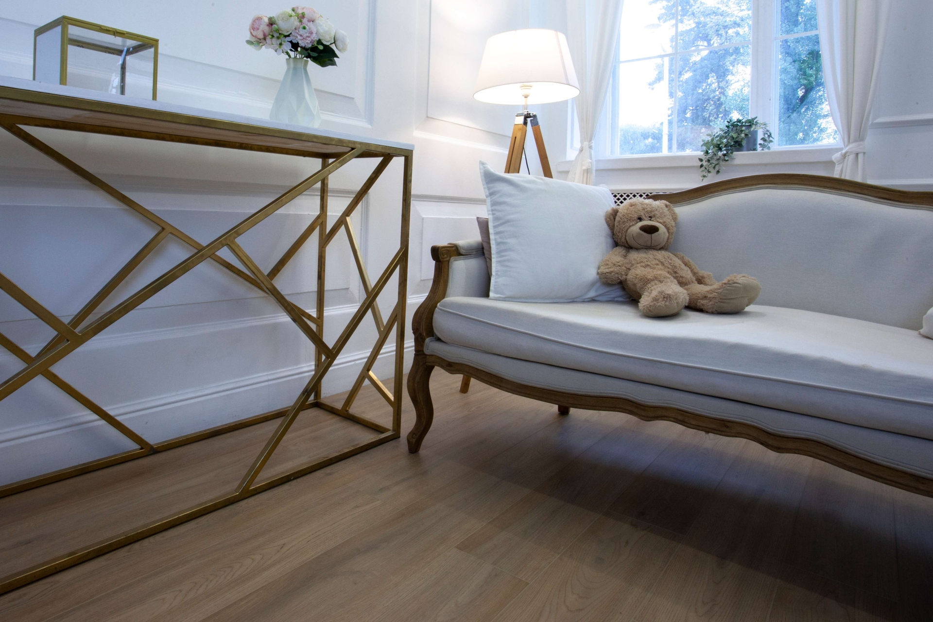 Усовершенствованная кварц-виниловая плитка «Damy Floor» Дуб Натуральный (1227*187*2,5 мм) — купить в Нефтекамске