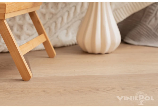 Кварц-винил Дуб Асти (1219,6*228,6*2 мм) — купить в Нефтекамске