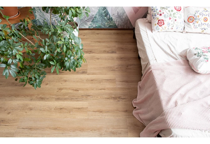 Кварц-винил Дуб Витория (1227*232*2,5 мм) — купить в Нефтекамске