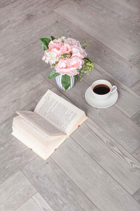 Замковая ПВХ плитка "Aberhof" Carmelita 1687 (615*123*5 мм) — купить в Нефтекамске